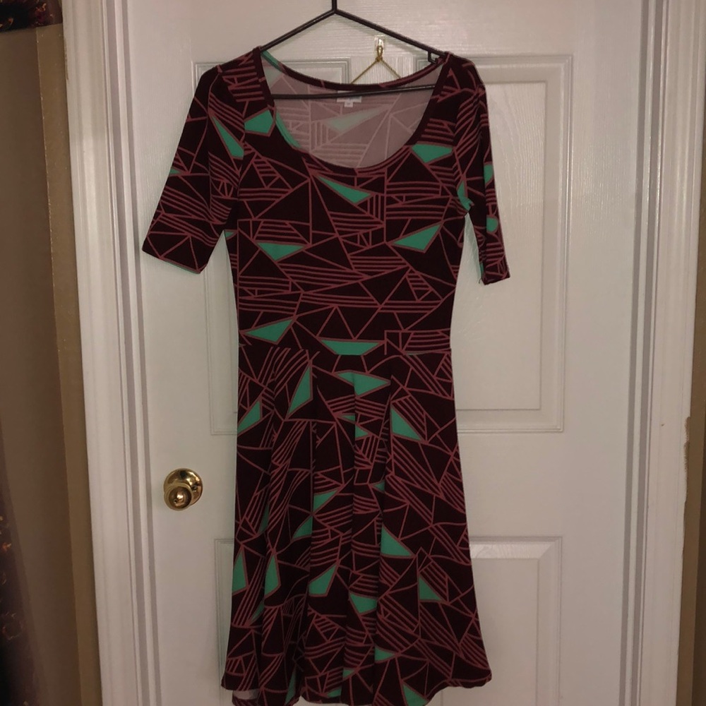 LuLaRoe “Nicole” Dress